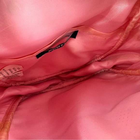 Roots Backpack pink 2000s sporty preppy athletic style 73 fuzzy logo zippers - Picture 7 of 14